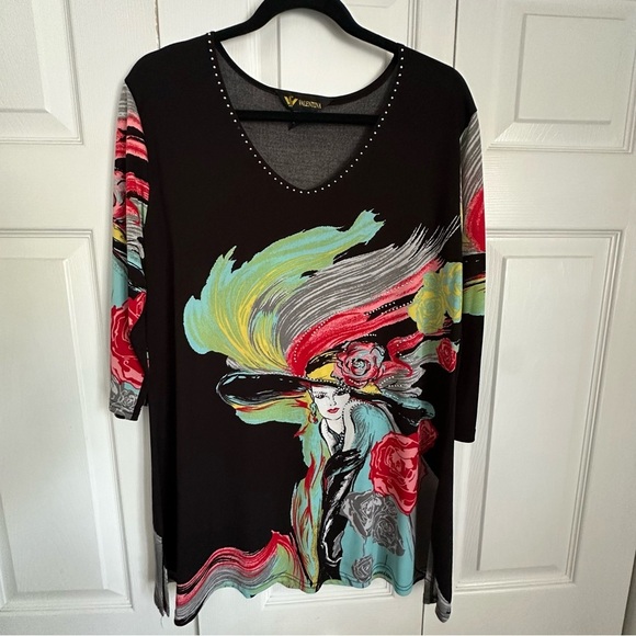 Valentina Tunic Top Womens Medium Black Art Graphic Roses Rhinestone 3/4 Sleeve - Picture 2 of 12